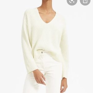 Everlane cashmere v-neck ribbed sweater